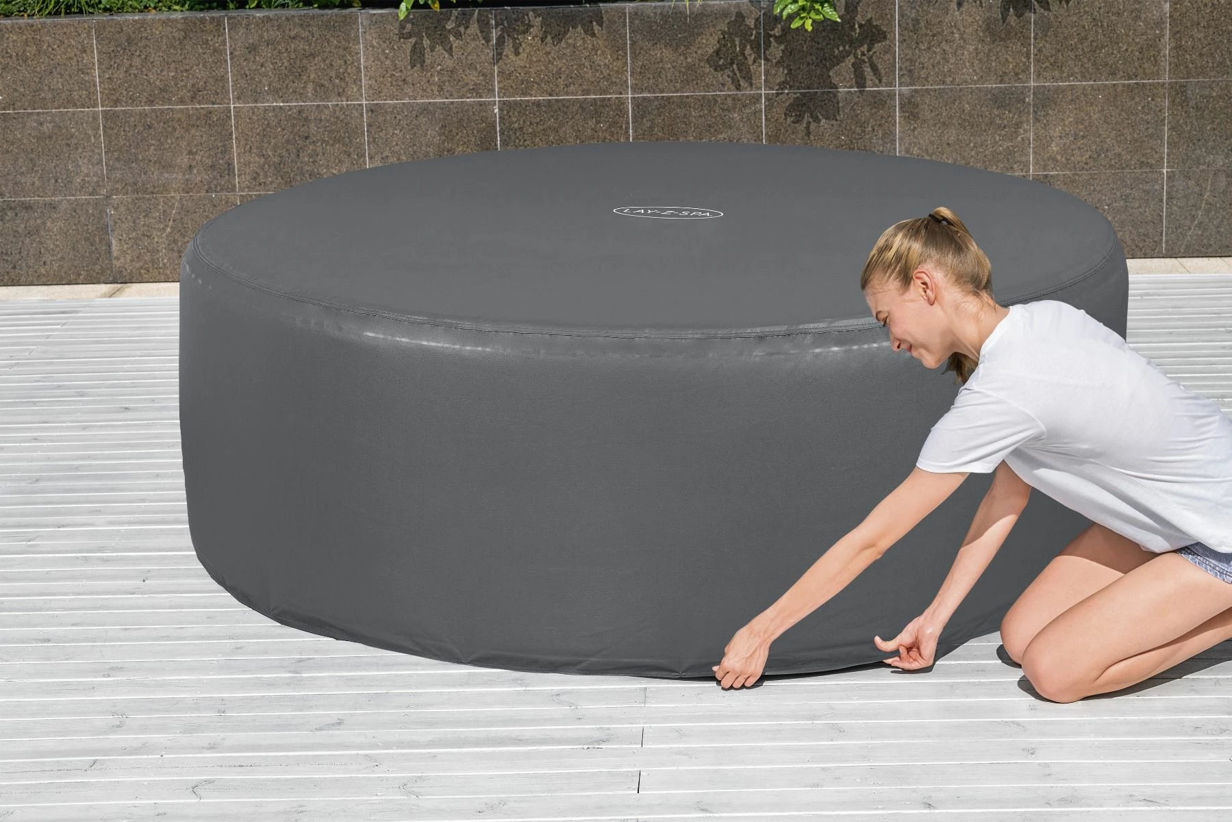 Lay-z Spa Lay-Z-Spa® EnergySense™ - 196cm Round Thermal Hot Tub Cover 10 Lay-z Spa Lay-Z-Spa® EnergySense™ - 196cm Round Thermal Hot Tub Cover - Image 8