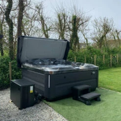 Aquark® Mr Silence 7kW Air Source Heat Pump For Hot Tub/Swim Spa/Pool 25 Aquark® Mr Silence 7kW Air Source Heat Pump For Hot Tub/Swim Spa/Pool -Outdoor Living Hottubs Shop 7kwheatpump 2