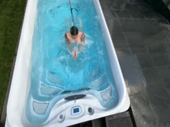 Jacuzzi® PowerPro™ J-19™ - 19ft Swim Spa -Outdoor Living Hottubs Shop ADAMxJACUZZI 0100284 1500x1125 a1ba3f31 ee4f 4d53 91a0 5b4cf85f5808