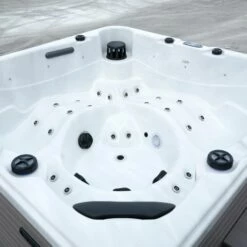 Outdoor Happy - 5 Person Hot Tub With 2 Loungers -Outdoor Living Hottubs Shop Happy2021 2