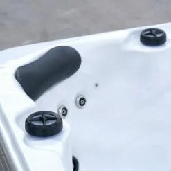 Outdoor Happy - 5 Person Hot Tub With 2 Loungers -Outdoor Living Hottubs Shop Happy2021 7