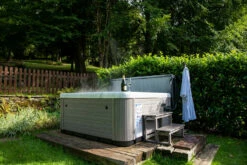 Holiday Let 5 - 5 Person Hot Tub With 1 Lounger -Outdoor Living Hottubs Shop HolidayLetRobinHoodFarmLifestyle 152