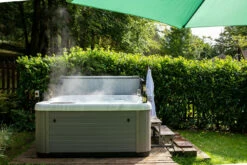 Holiday Let 5 - 5 Person Hot Tub With 1 Lounger -Outdoor Living Hottubs Shop HolidayLetRobinHoodFarmLifestyle 166