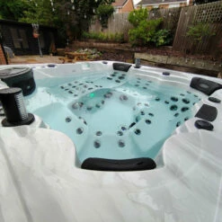 Outdoor Infinity - 6 Person Hot Tub With 1 Lounger 36 Outdoor Infinity - 6 Person Hot Tub With 1 Lounger -Outdoor Living Hottubs Shop InfinityHotTub 6