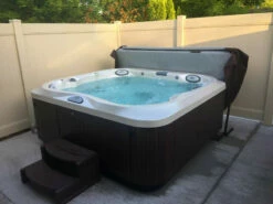 Jacuzzi® J355IP™ - 6 Person Hot Tub With 1 Lounger 27 Jacuzzi® J355IP™ - 6 Person Hot Tub With 1 Lounger -Outdoor Living Hottubs Shop J 355 Corner Install 800x600 bde792de 300f 4acc a92a 41f815113638