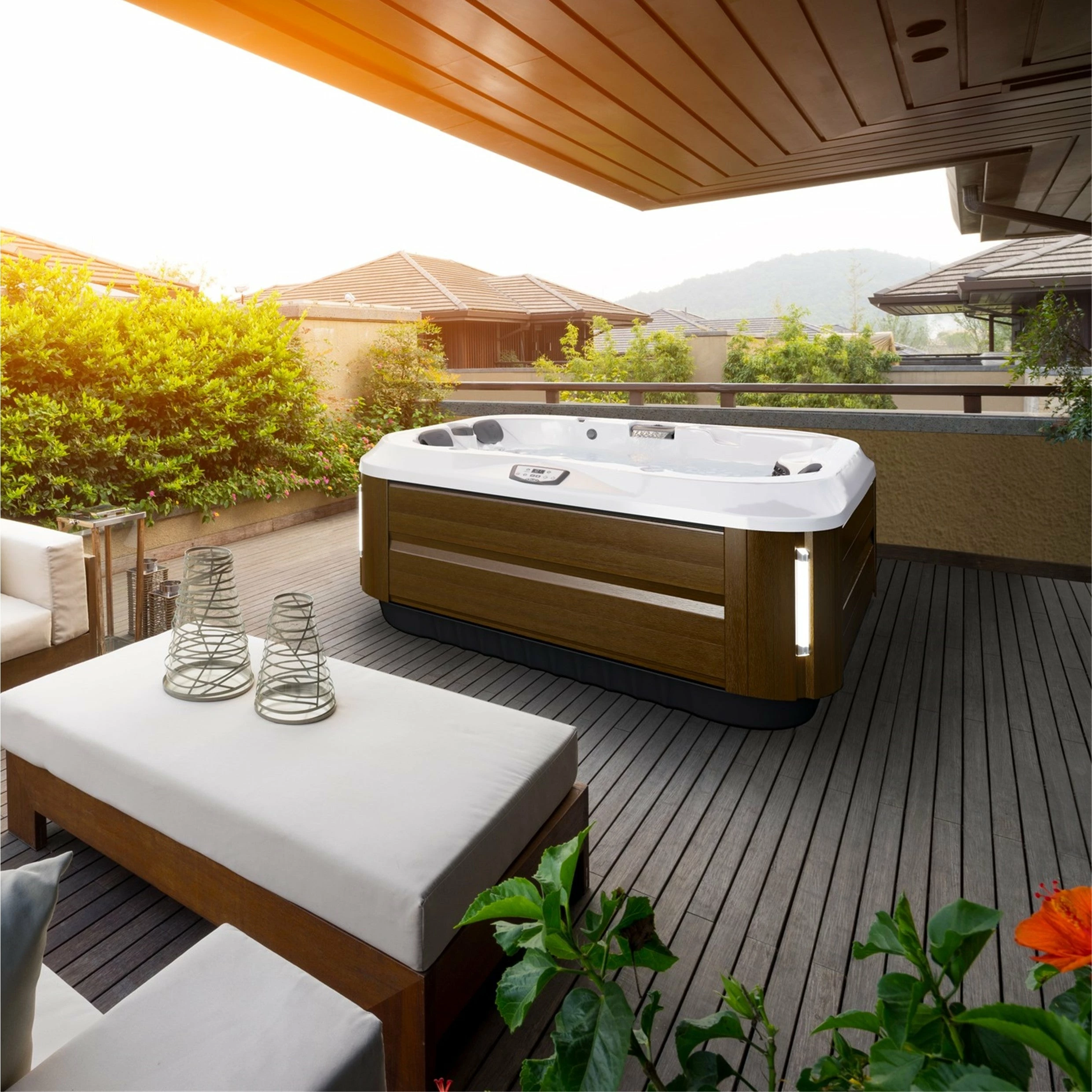 Jacuzzi® J315IP™ - 3 Person Hot Tub With 1 Lounger 14 Jacuzzi® J315IP™ - 3 Person Hot Tub With 1 Lounger - Image 12