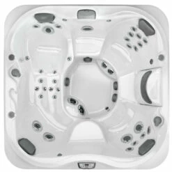 Jacuzzi® J335IP™ - 6 Person Hot Tub With 1 Lounger