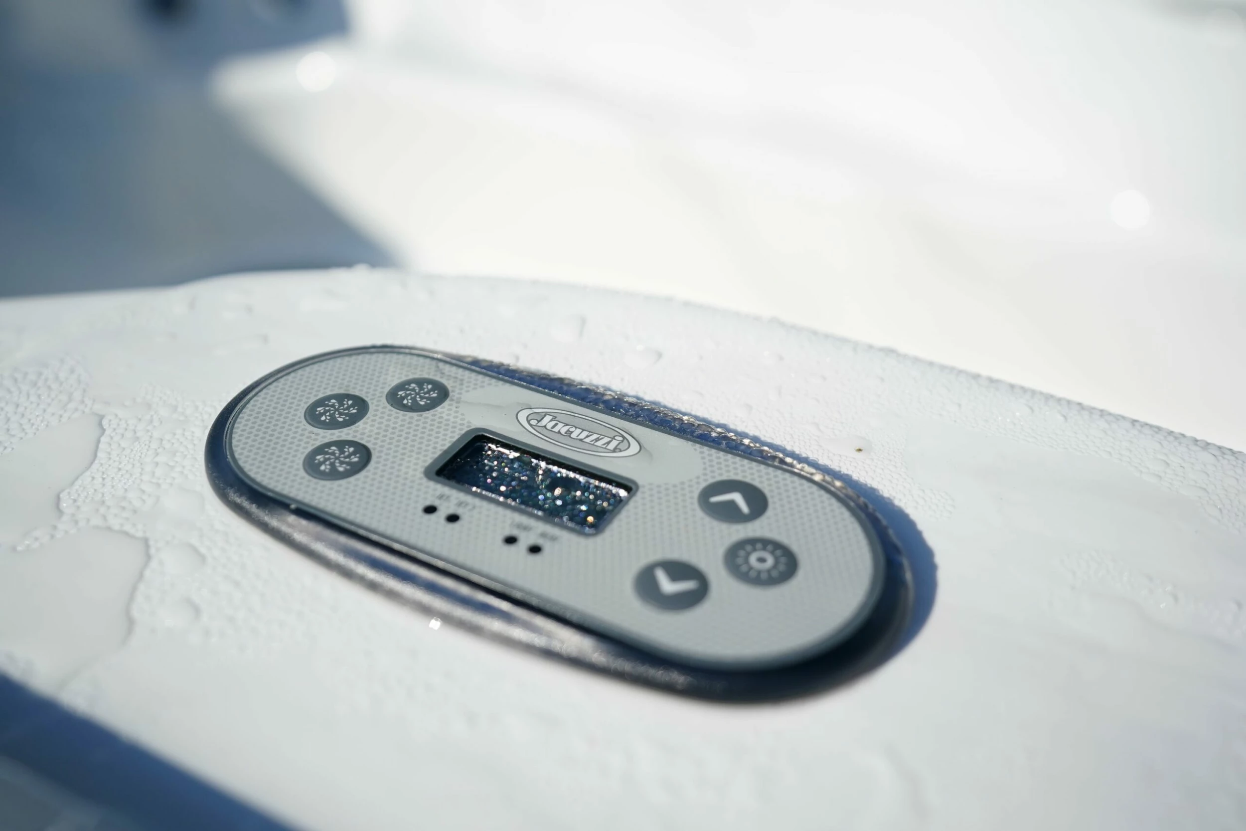 Jacuzzi® PowerPro™ J-16™ - 16ft Swim Spa 21 Jacuzzi® PowerPro™ J-16™ - 16ft Swim Spa - Image 19