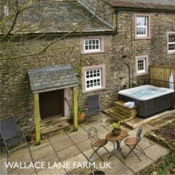 Jacuzzi® Lodge™ M - 4-5 Person Hot Tub 34 Jacuzzi® Lodge™ M - 4-5 Person Hot Tub -Outdoor Living Hottubs Shop Lodge M2