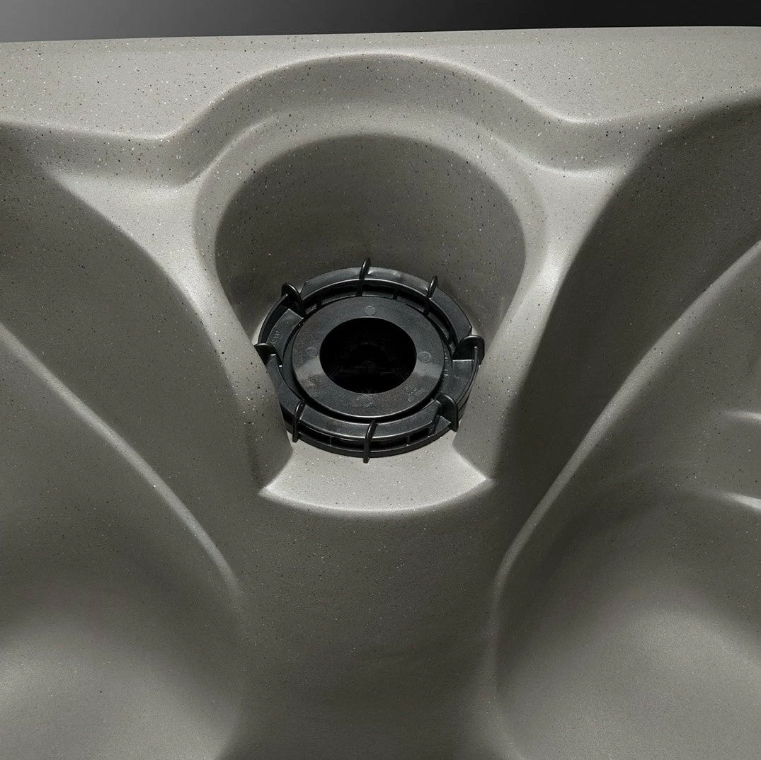 Outdoor Malibu - 4 Person Hot Tub 17 Outdoor Malibu - 4 Person Hot Tub - Image 15