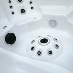 Outdoor Palma - 6 Person Hot Tub With 1 Lounger -Outdoor Living Hottubs Shop Palma2021 3