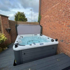 Outdoor Palma - 6 Person Hot Tub With 1 Lounger -Outdoor Living Hottubs Shop Palma 5