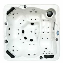 Outdoor Refresh - 6 Person Hot Tub With 1 Lounger