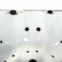 Outdoor Refresh - 6 Person Hot Tub With 1 Lounger -Outdoor Living Hottubs Shop Refresh2021 2