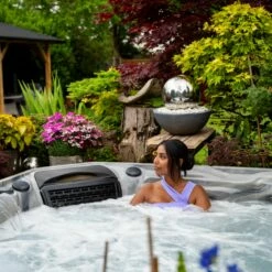 Outdoor Santorini - 5 Person Hot Tub With 1 Lounger -Outdoor Living Hottubs Shop SantoriniOdyssey LifestyleftReena 62square 1