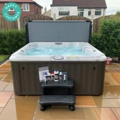 Jacuzzi® J245™ / J245IP™ - 7 Person Hot Tub -Outdoor Living Hottubs Shop Untitled 15