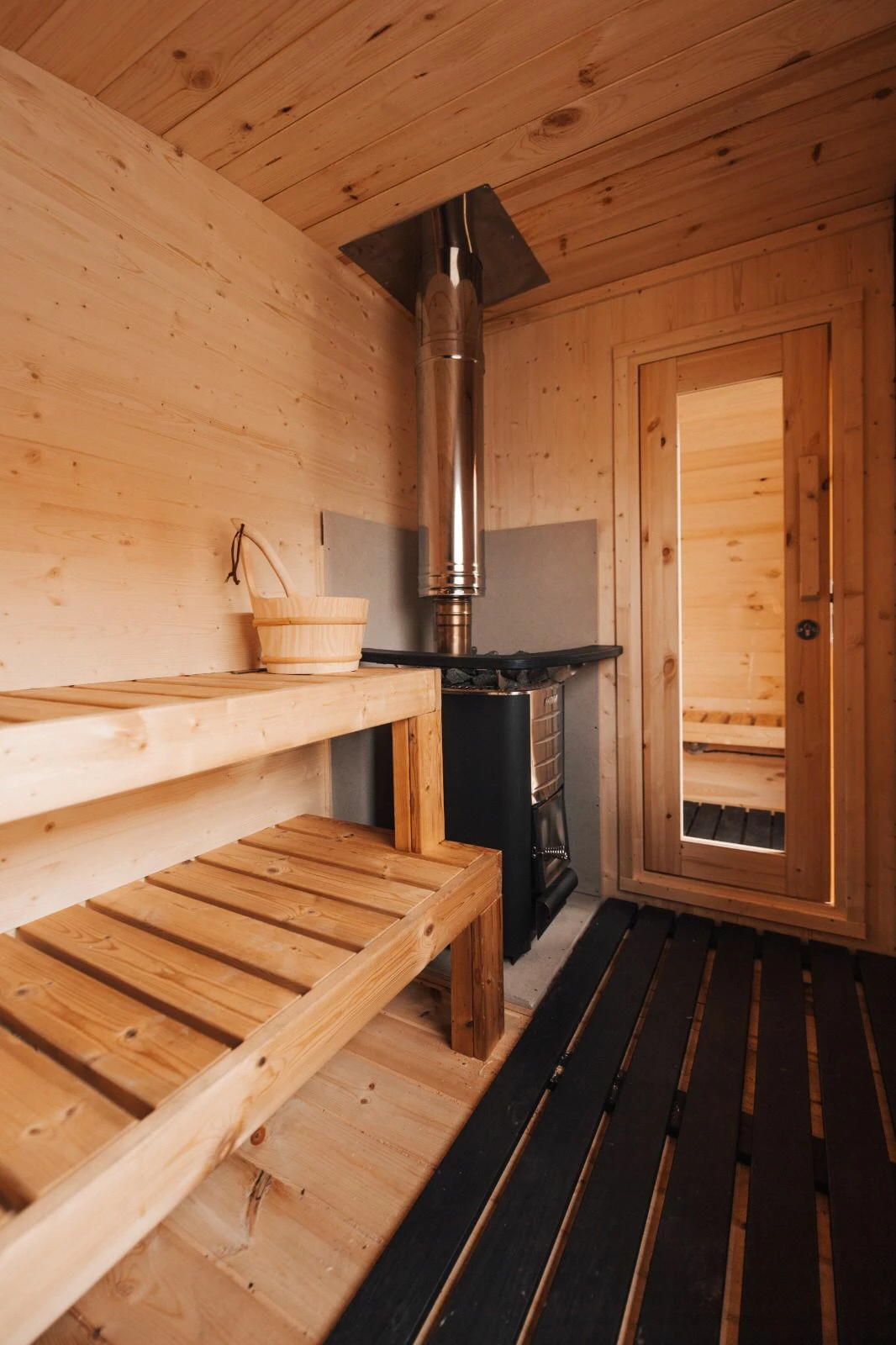 Outdoor Terrace 160 - 2 To 4 Person Barrel Sauna 14 Outdoor Terrace 160 - 2 To 4 Person Barrel Sauna - Image 12