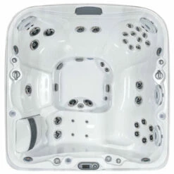 Jacuzzi® J465™ ProLast™ Hot Tub Winter Cover