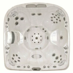 Jacuzzi® J470™ ProLast™ Hot Tub Winter Cover