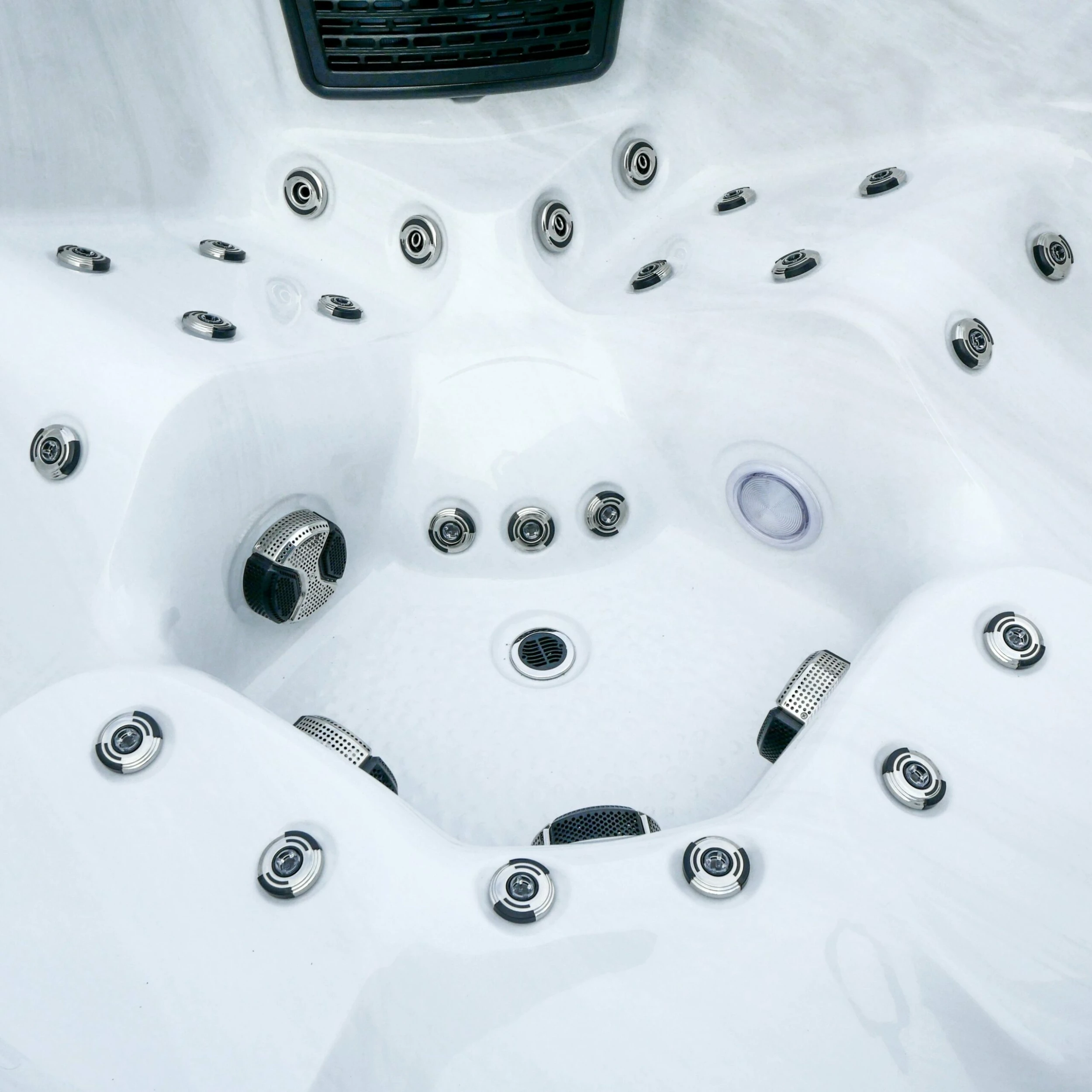 Outdoor Companion - 5 Person Hot Tub With 2 Loungers 8 Outdoor Companion - 5 Person Hot Tub With 2 Loungers - Image 6